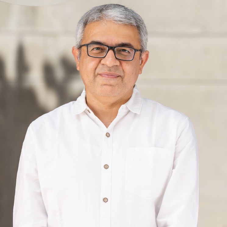 Prof. Vineet Virmani